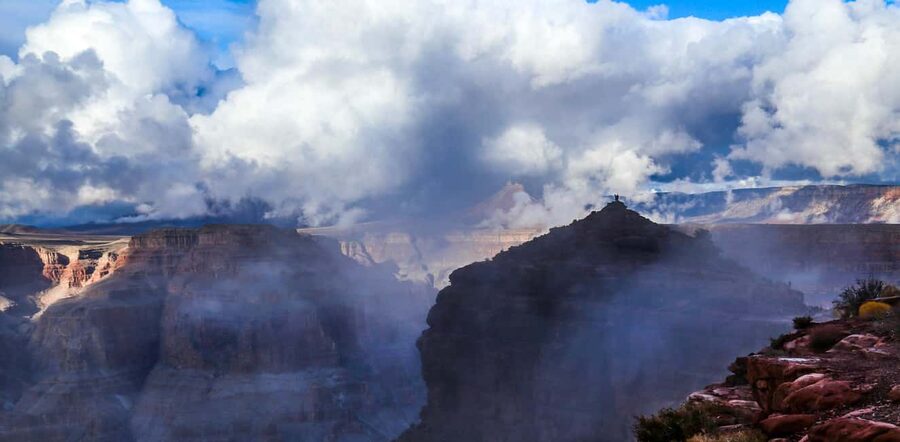 Las Vegas: Grand Canyon West & Hoover Dam Tour + Breakfast - Eagle Point and the optional Skywalk