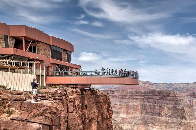 LAS VEGAS: Grand Canyon West Rim and Hoover Dam TOUR - Who will get the most from this tour?
