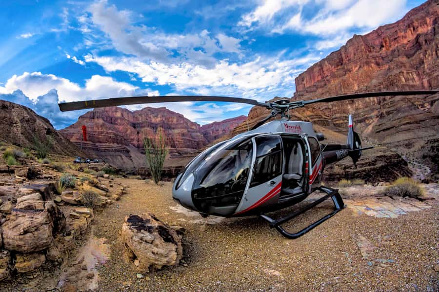 Las Vegas: Grand Canyon West Rim Tour with Helicopter Flight - Key points to know before booking