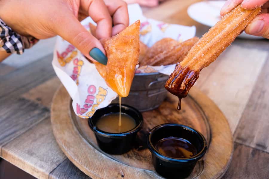 Las Vegas Guided Donut Adventure by Underground Donut Tour - A sweet way to see Downtown Las Vegas