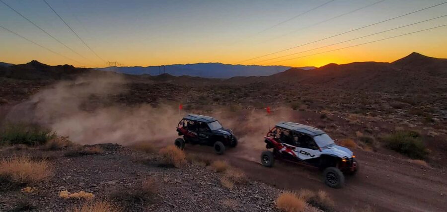 Las Vegas: Guided Las Vegas Desert Buggy Tour - Getting ready with Nina and the safety briefing