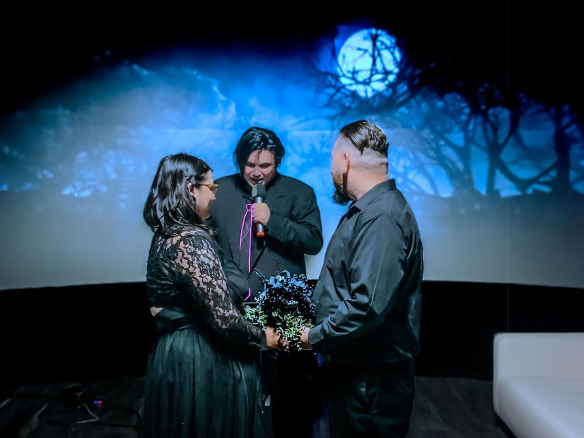 Las Vegas: Haunted House Wedding Ceremony + Photography - The legal details matter more than the spooky ones