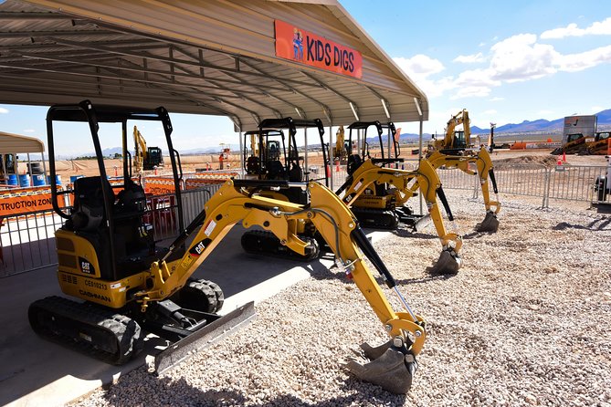 Las Vegas Heavy Equipment Playground: Dig, Push, and Play! - Practical booking advice