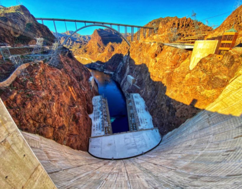 Las Vegas: Hoover Dam and Seven Magic Mountains Tour - Who should book this experience?