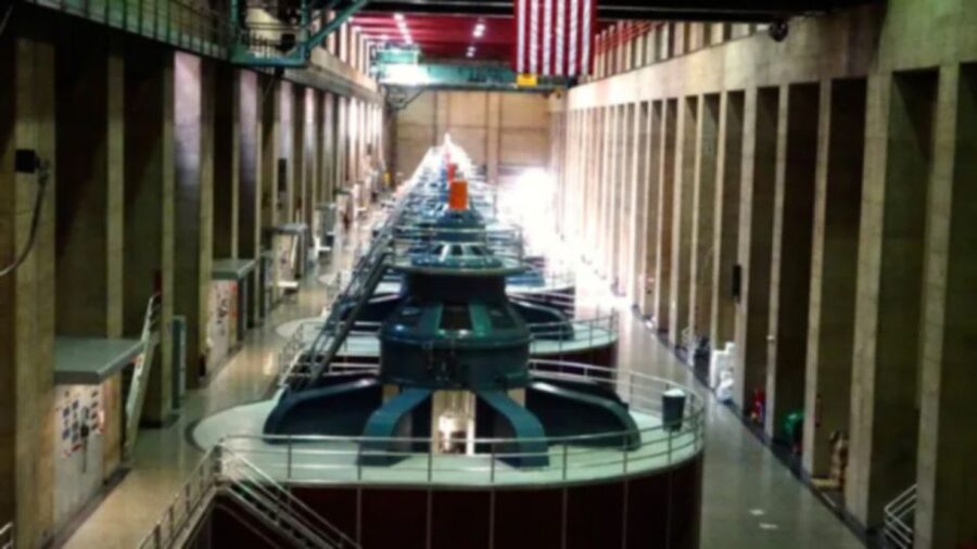 Las Vegas: Hoover Dam Experience with Power Plant Tour - The visitor center and the story behind the concrete