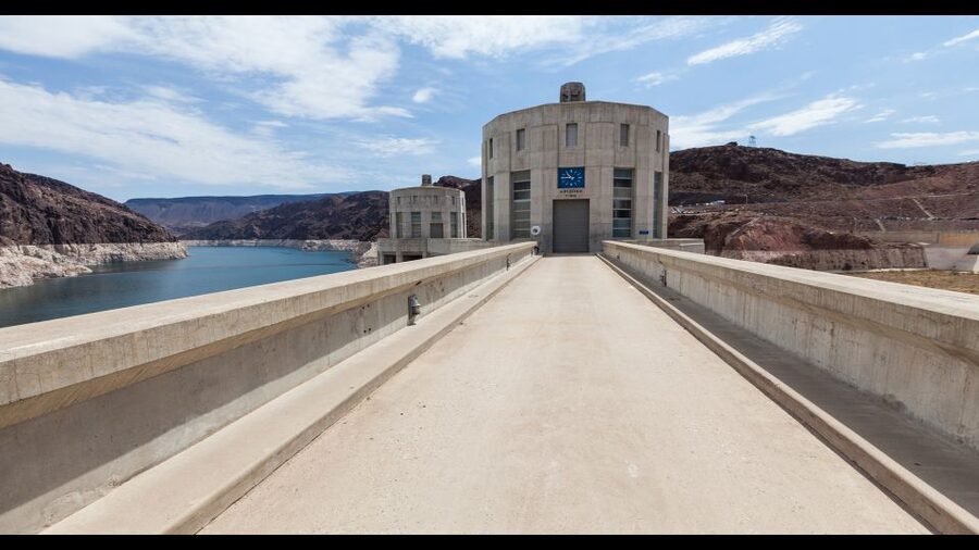 Las Vegas: Hoover Dam Express Tour - Two hours at Hoover Dam