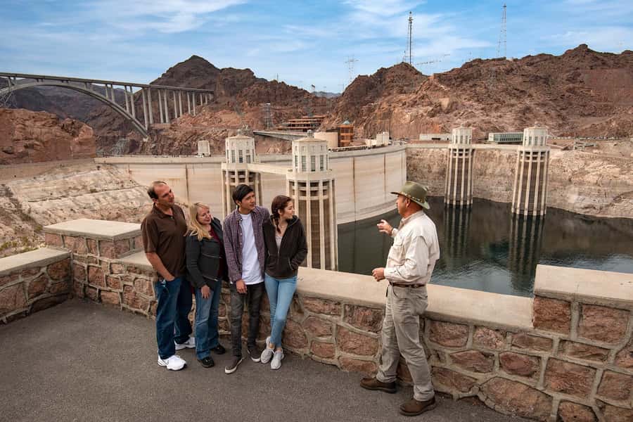 Las Vegas: Hoover Dam Tour and Rafting Adventure - Hoover Dam from the top down