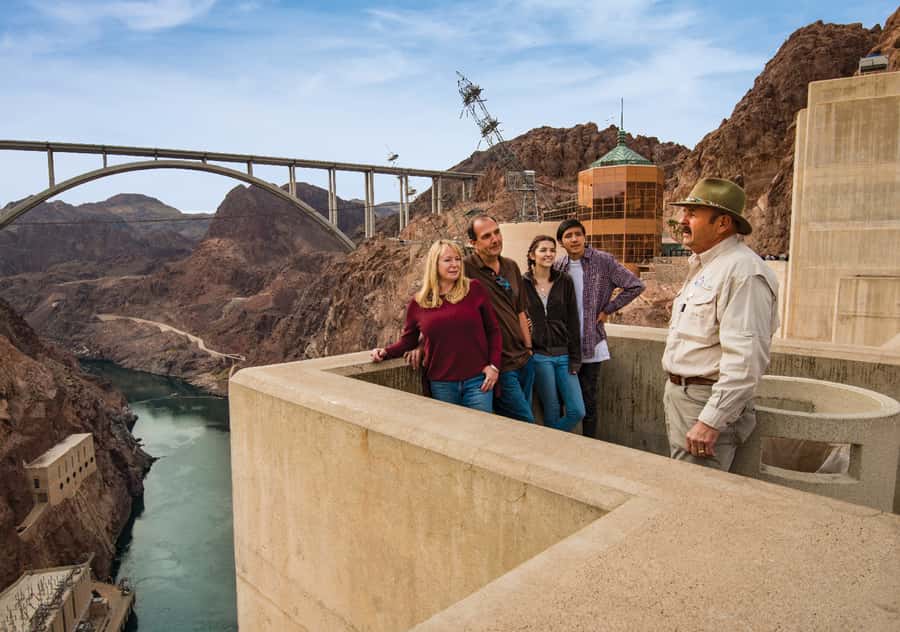Las Vegas: Hoover Dam Tour and Rafting Adventure - Lake Mead and the two-hour river portion