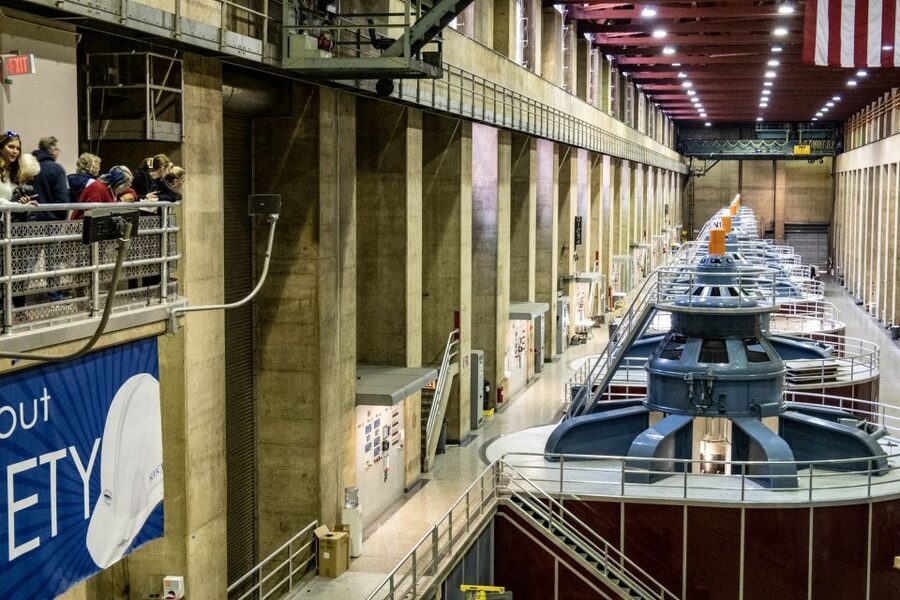Las Vegas: Hoover Dam Tour with American-Style Hot Breakfast - Why Hoover Dam makes a worthwhile half-day from Las Vegas