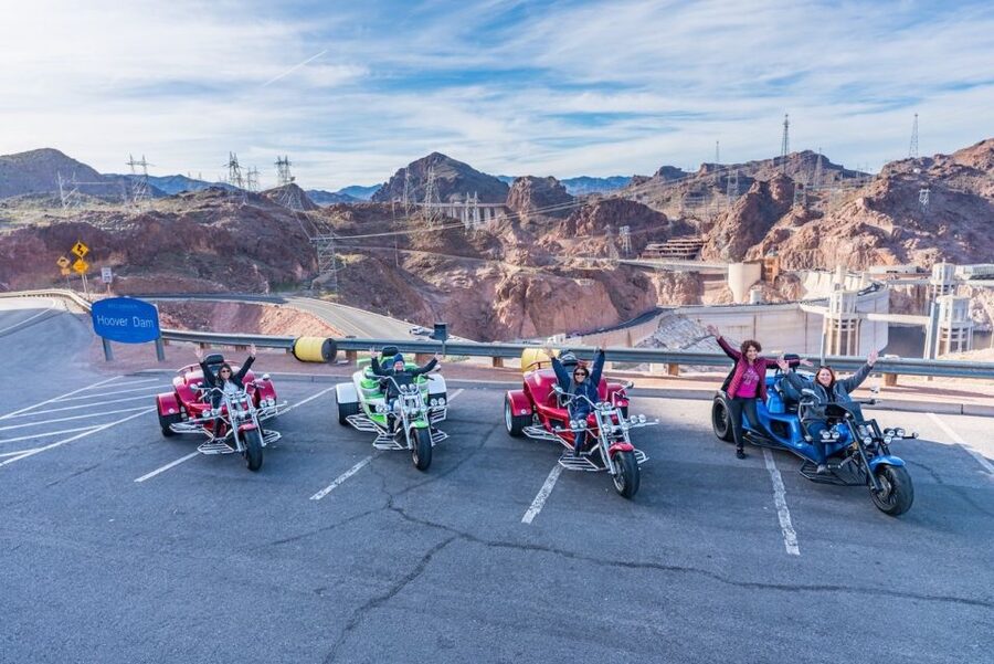 Las Vegas: Hoover Dam Trike Tour - Following the guide toward Lake Mead