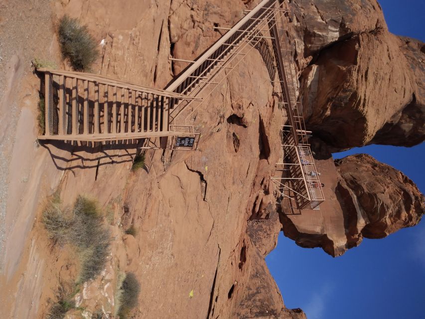 Las Vegas: Hoover Dam & Valley of Fire Day Trip with Brunch - Hemenway Park and the chance to spot bighorn sheep