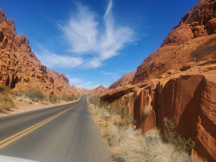 Las Vegas: Hoover Dam & Valley of Fire Day Trip with Brunch - The 900-foot bridge view over the Colorado River