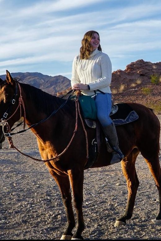 Las Vegas: Horseback Riding Tour with Lunch - Key points at a glance