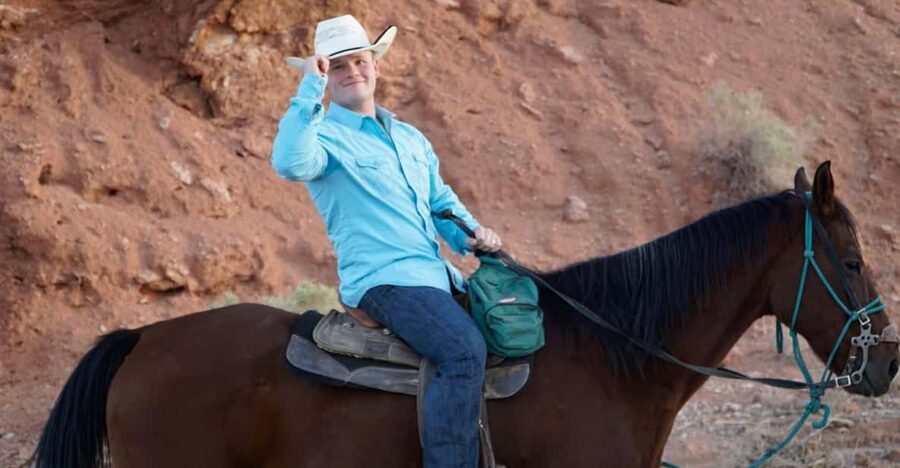 Las Vegas: Horseback Riding Tour with Lunch - The 90-minute trail ride and what you may see