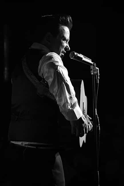 Las Vegas: Johnny Cash Tribute Show - Key points to know before booking