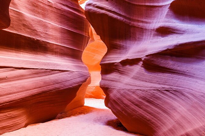 Las Vegas:Lower Antelope Canyon, Horseshoe Bend with Lunch - Horseshoe Bend gives you the wide-open view