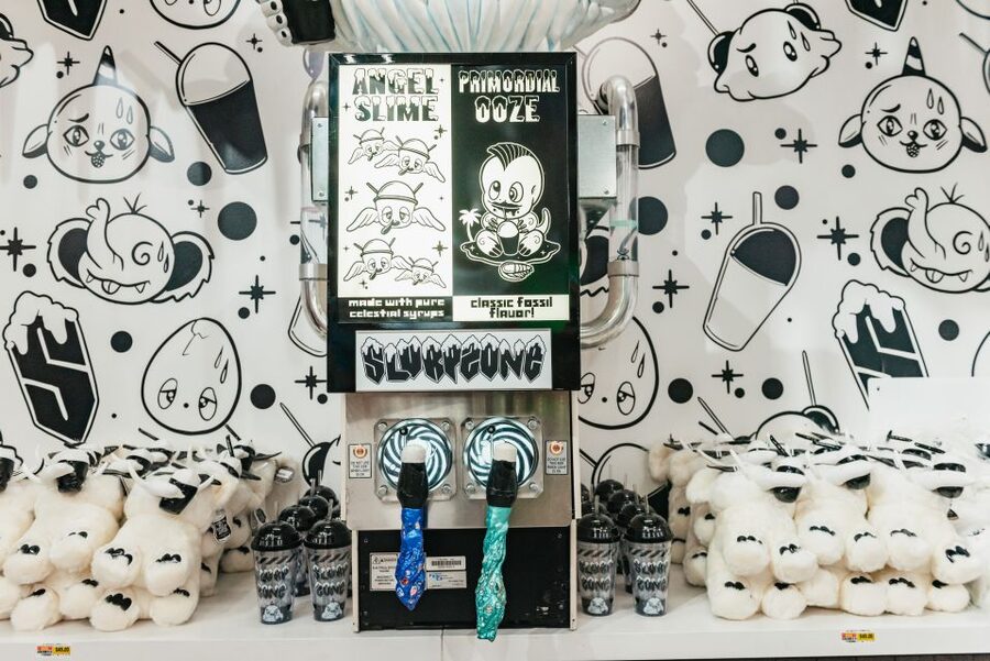 Las Vegas: Meow Wolf Omega Mart Ticket - Families, teenagers, and adults who prefer art