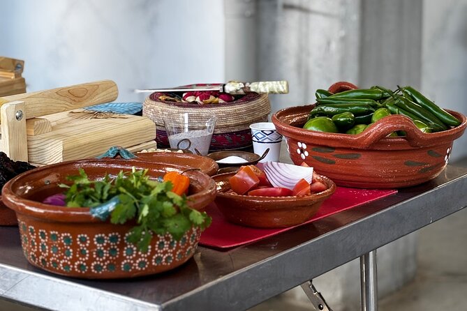 Las Vegas Mexican Salsa Cooking Experience with Celebrity Chef - What the two hours feel like