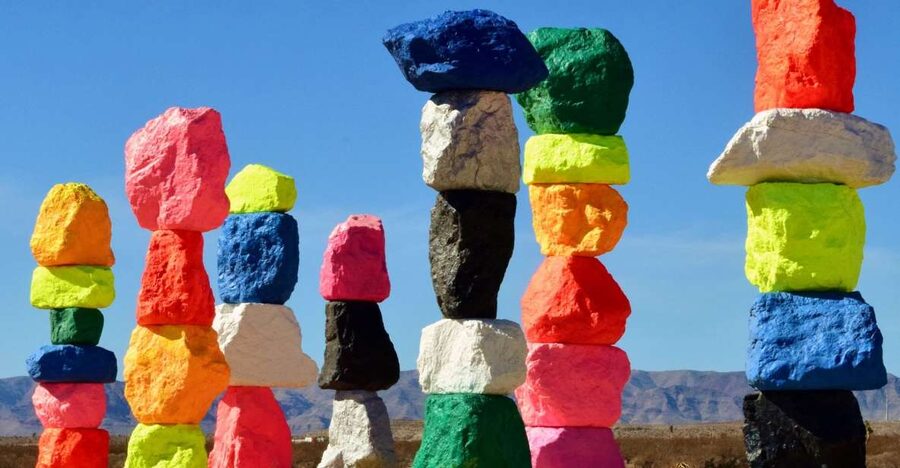 Las Vegas: Mojave Desert, 7 Magic Mountains, Vegas Sign Tour - Key points to know