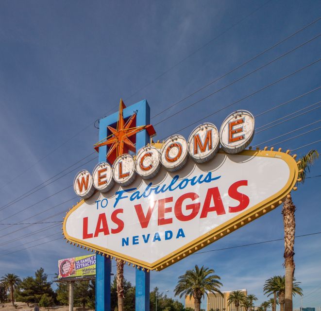 Las Vegas: Mojave Desert, 7 Magic Mountains, Vegas Sign Tour - The Boulevard drive back