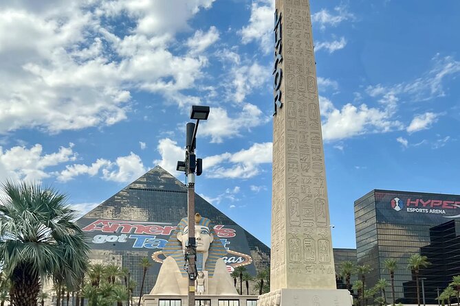 Las Vegas Neon and Secrets: Self-Guided Audio Tour - Starting at the Welcome to Las Vegas sign