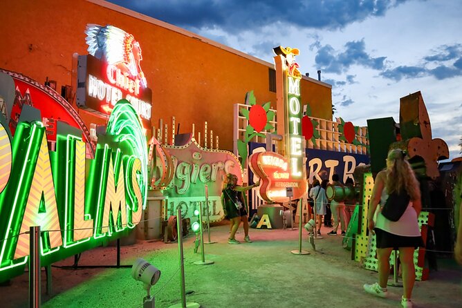 Las Vegas: Neon Museum Night Experience and Open-Top Bus Tour - How to prepare for a better night