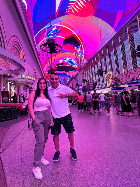 Las Vegas: Night City Tour with Hotel Pickup - Venetian and Palazzo: Las Vegas in full costume