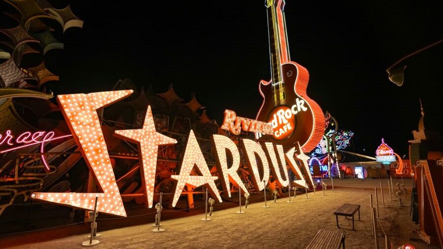 Las Vegas: Night Helicopter Flight and Neon Museum Tour - A short flight with a big view