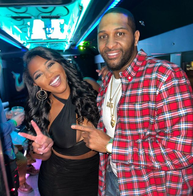 Las Vegas: Nightclub and Bar Crawl with Party Bus and Drinks - The $69 price and what you actually receive
