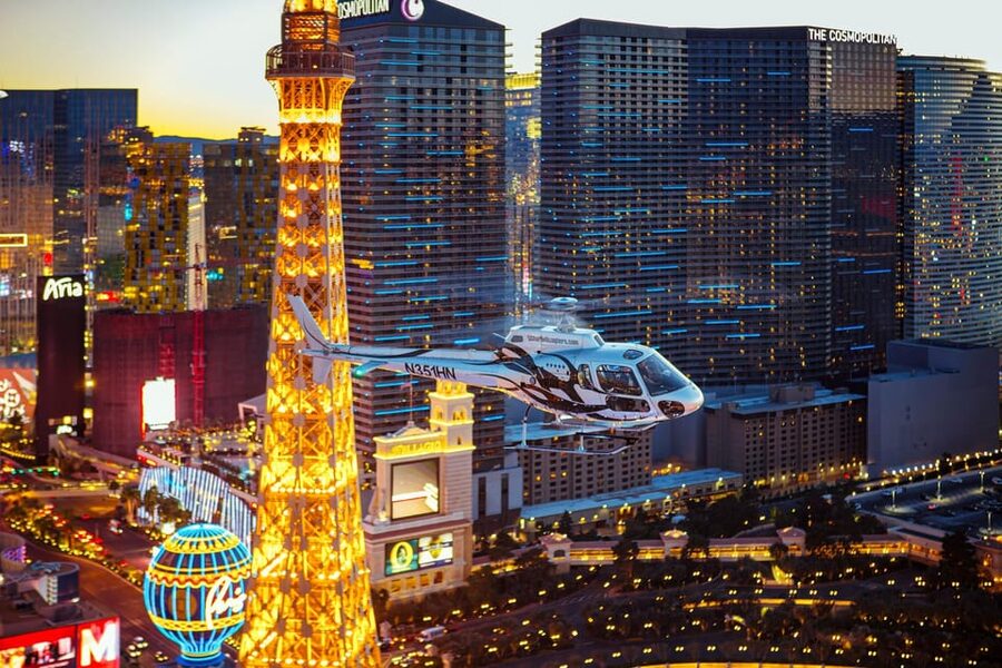 Las Vegas: Nighttime Helicopter Flight over the Strip - What $109 buys you