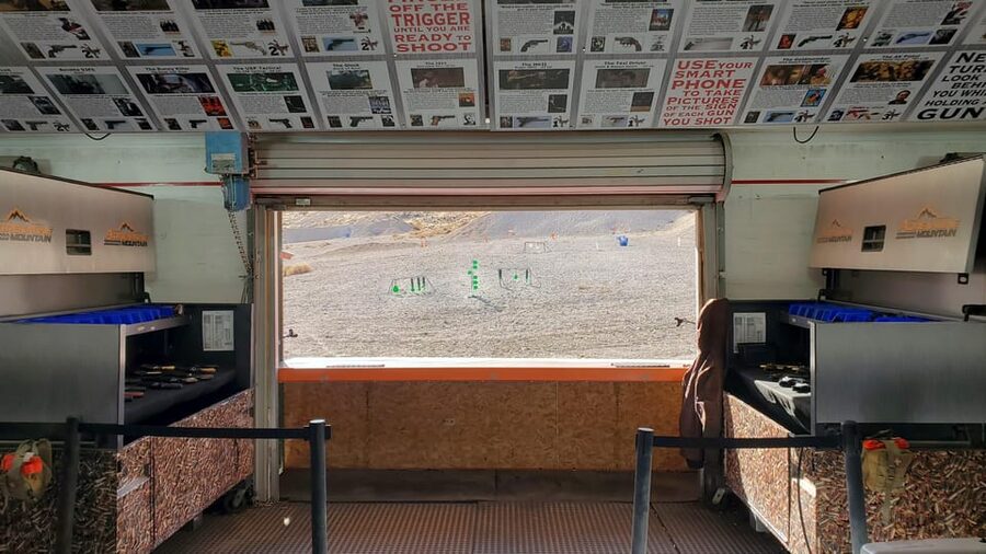 Las Vegas: Outdoor Shooting Experience - Checking in and getting comfortable with firearms