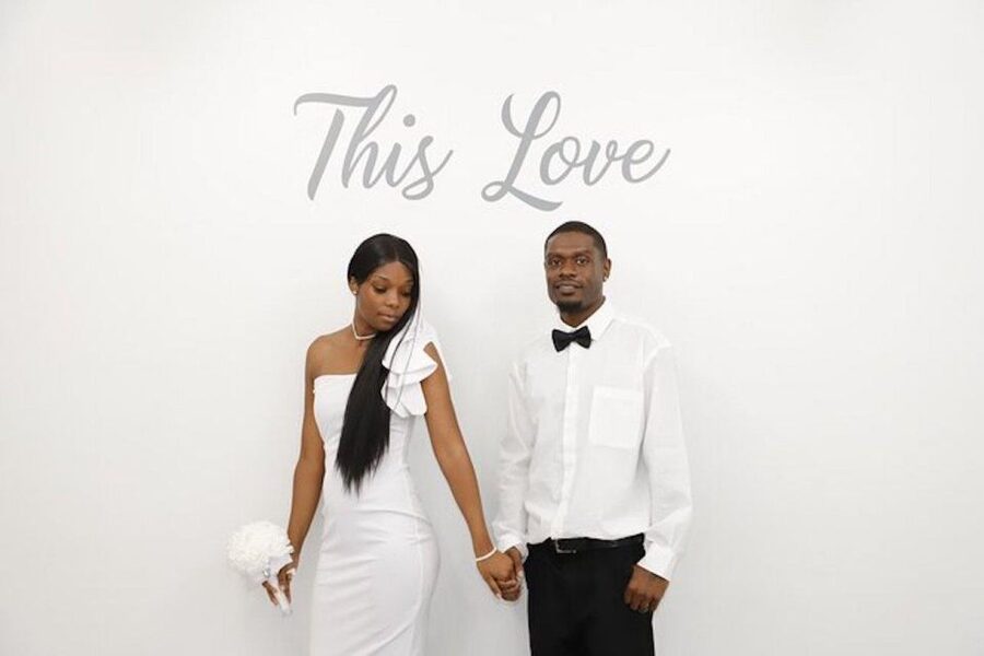Las Vegas: Paradise Wedding Chapel Quickie Sign & Go Wedding - Key points at a glance