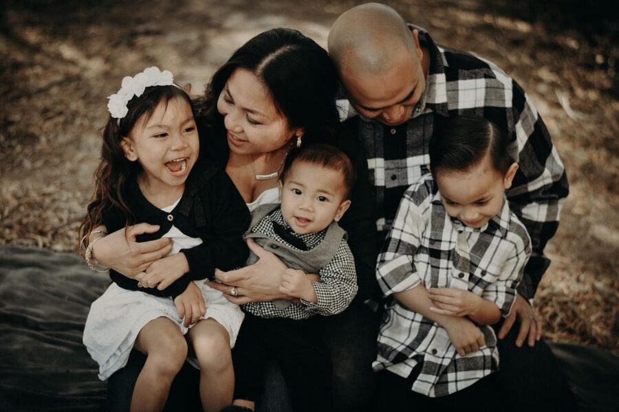 Las Vegas: Personal Travel & Vacation Photographer - From family portraits to after-wedding pictures