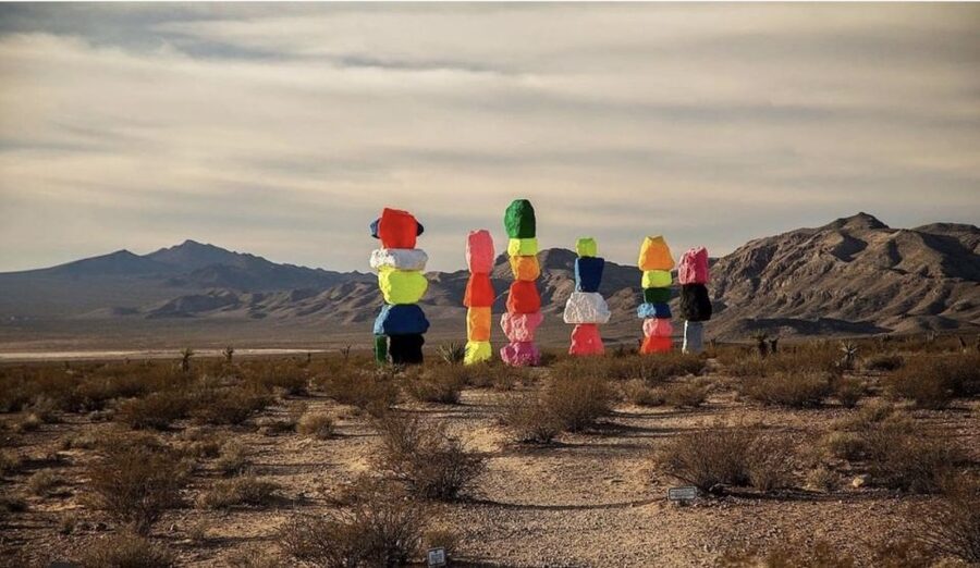 Las Vegas: Private 7 Magic Mountains and Vegas Sign Car Trip - Key points to know before booking