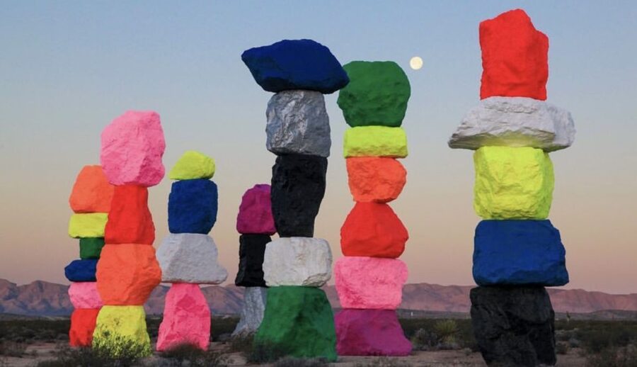 Las Vegas: Private 7 Magic Mountains and Vegas Sign Car Trip - The Welcome to Fabulous Las Vegas sign keeps the classic promise