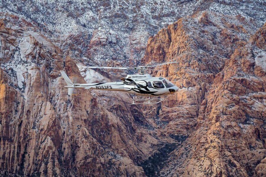 Las Vegas: Red Rock Canyon and Vegas Strip Helicopter Tour - Hotel pickup and timing advice