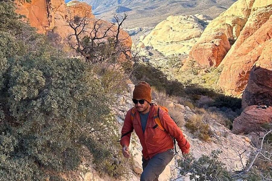Las Vegas: Red Rock Canyon Guided Hike with Pickup - The 13-mile scenic loop