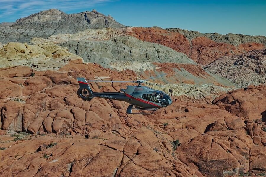 Las Vegas: Red Rock Canyon Helicopter Landing Tour - Why sunset is worth considering