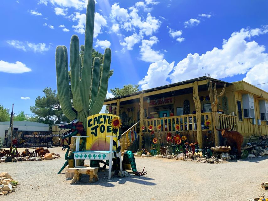 Las Vegas: Red Rock Canyon & Whimsical Cactus Joe's + Lunch - A picnic where the views do the work