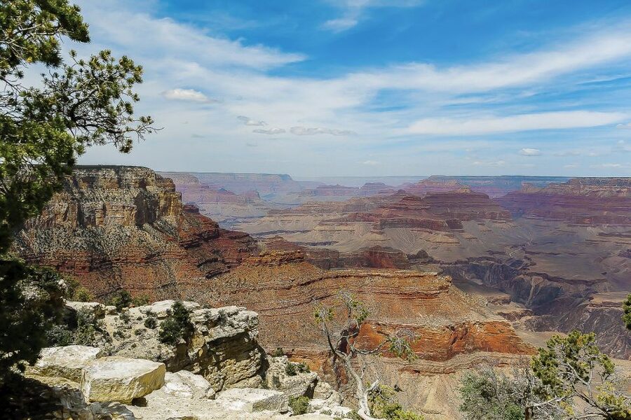 Las Vegas: Roundtrip Flight to Grand Canyon & Hummer Tour - Lunch with a view, and time to explore