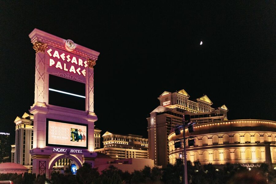 Las Vegas: Sightseeing Night Tour by Open-top Bus - Commentary, audio, and the human touch