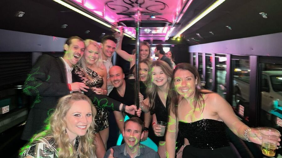 Las Vegas: Skip-the-Line VIP Nightclub Crawl - The second club and the late-night finish