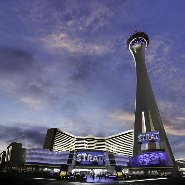 Las Vegas: STRAT SkyJump Ticket - Stepping off at 829 feet