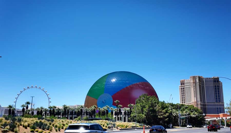 Las Vegas Strip: 90-Minute Sightseeing Tour with Photo Stops - Starting at Treasure Island