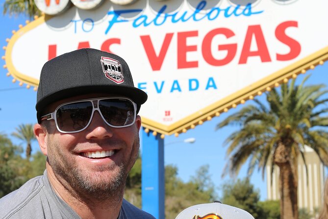Las Vegas Strip and Downtown Scooter with Souvenir T-shirt & Food Tour - Starting south at the Welcome sign