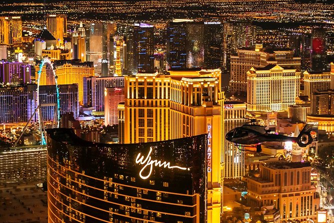 Las Vegas Strip Helicopter Night Flight - A short flight with a carefully chosen view