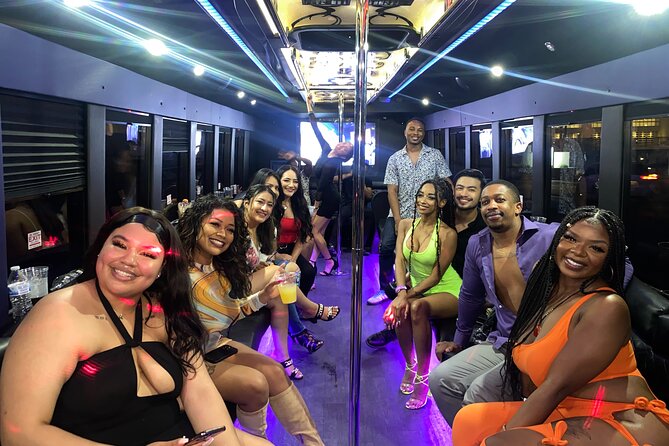 Las Vegas Strip Nightclub Crawl - Fifteen minutes at the Las Vegas sign