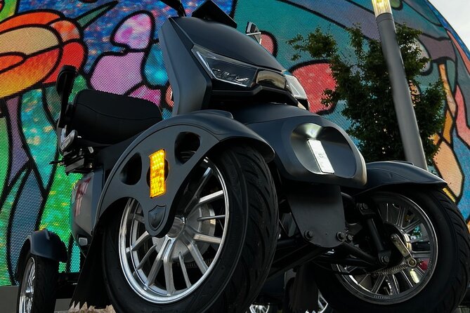 Las Vegas Strip Scooter Tour - Why an electric Trikke makes sense on the Strip