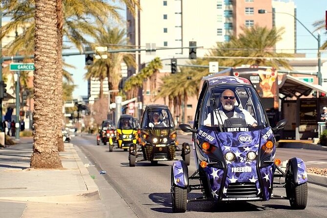 Las Vegas Strip Self-Drive Rental - Choosing between the Strip and Downtown