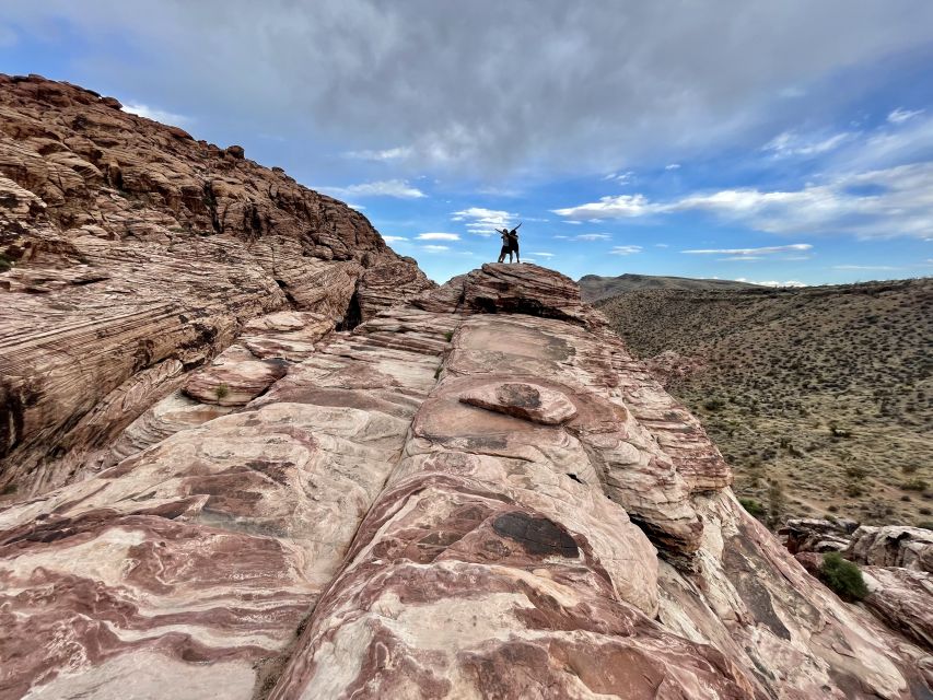 Las Vegas: Sunset Hike and Photography Tour Near Red Rock - What the $149 price includes